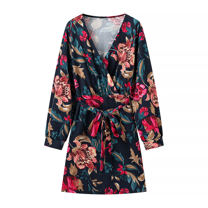 Dameviklekjole med florale mønstre og smart taljering Stilla