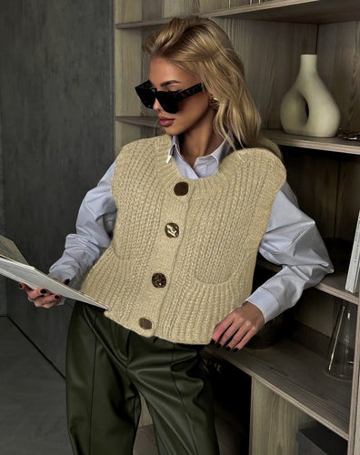Stilla | Strikvest Uldblanding Størrelse Oversize Pasform Ribstrikket Knapper Lommer