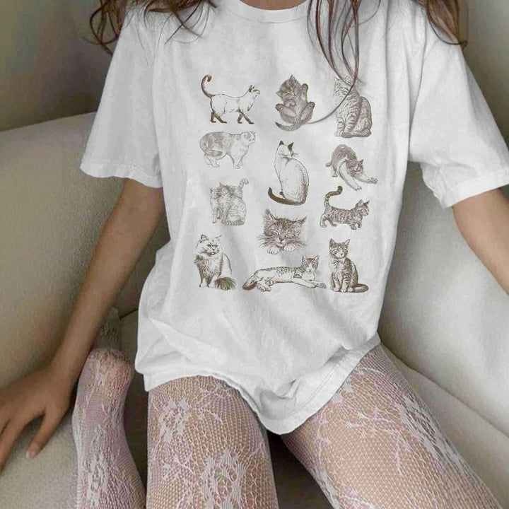 Dame T-shirt med kunstnerisk kattemotiv og afslappet snit Skovae