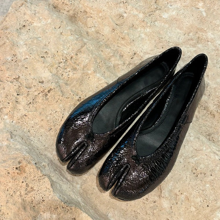 Dame elegant spids balletflade med dekorative sømme Stilla
