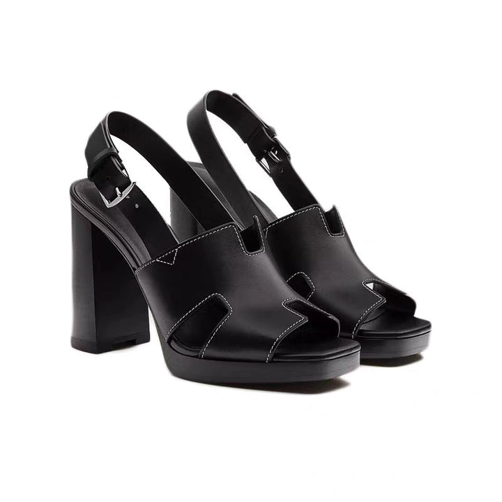 Dame Chunky Hælet Slingback Sandaler med Cut-Out Design Stilla