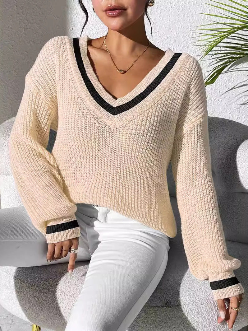 Dame blød V-hals strikpullover med moderne striber Stilla