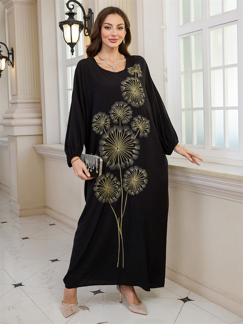 Dame maxikjole med kunstnerisk floralbroderi Stilla