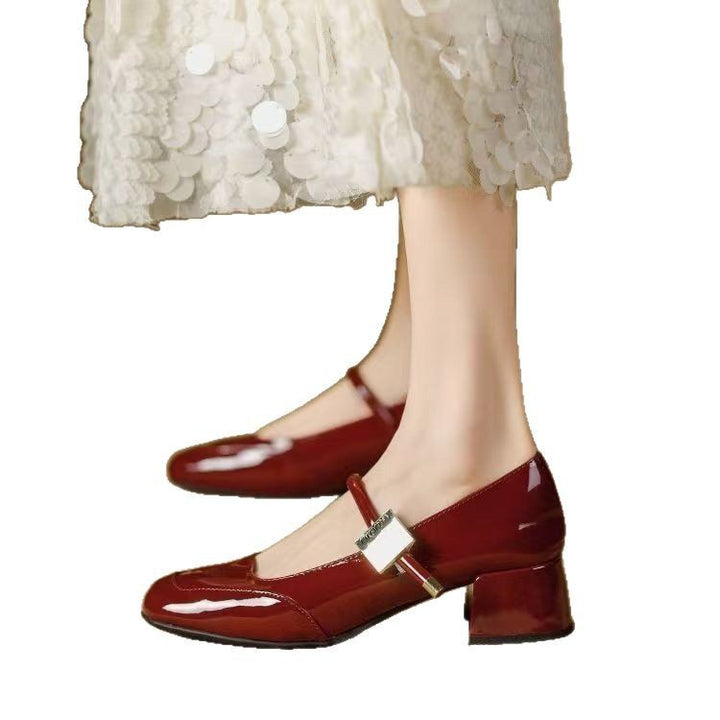 Dame elegante blokkærpump med modedesign spænde-detalje Stilla