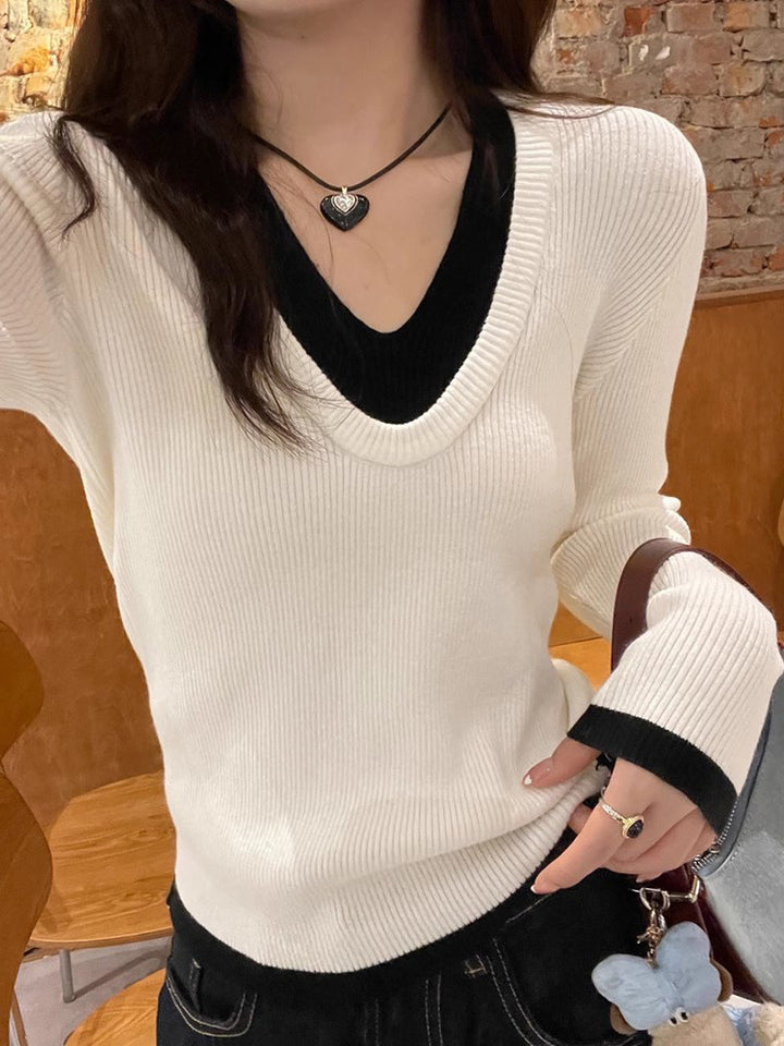 Damer V-hals finstrikket sweater med kontrastmanchetter Stilla