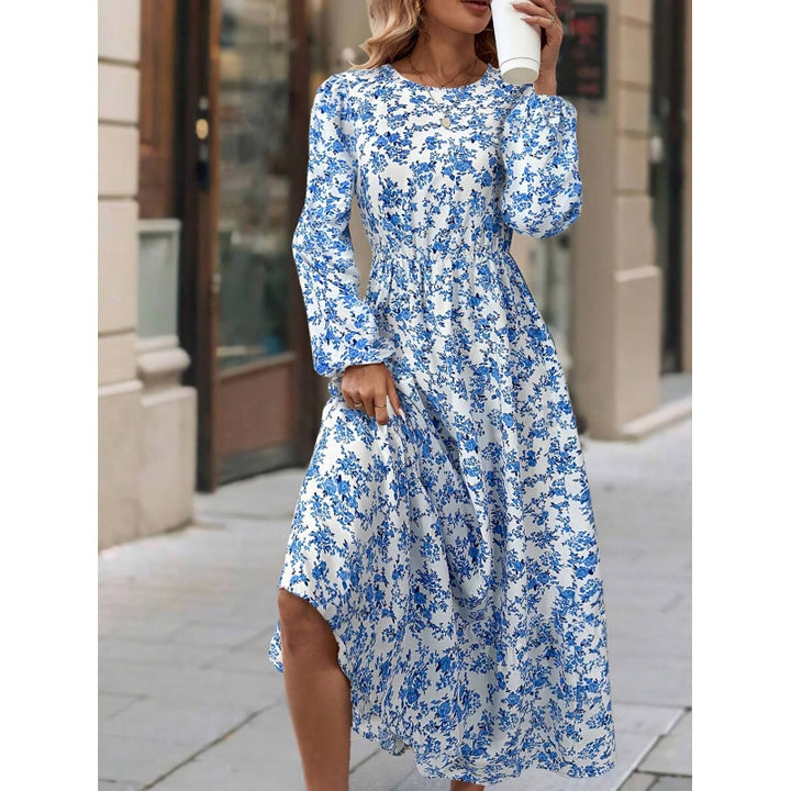 Dame Maxi-kjole med elegante flæsedetaljer og floral design Stilla