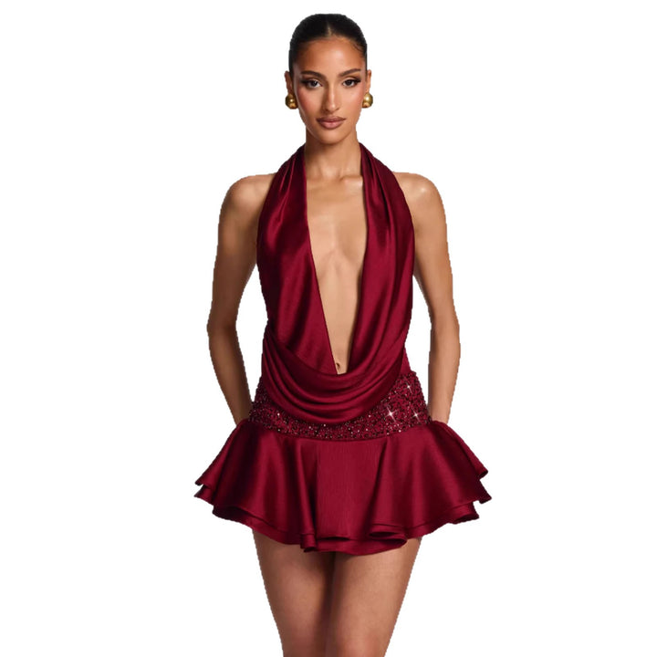 Kvinders elegante omslagskjole med dyb V-hals og flagrende skirt