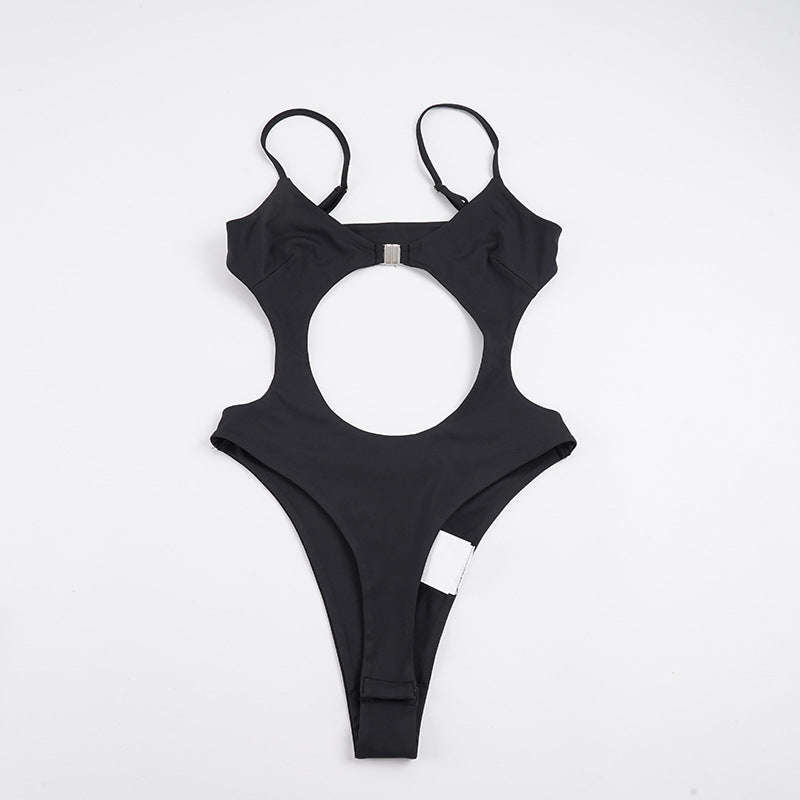 Damen Badeanzug mit einzigartigem Cut-Out-Design und verstellbaren Trägern Skovae