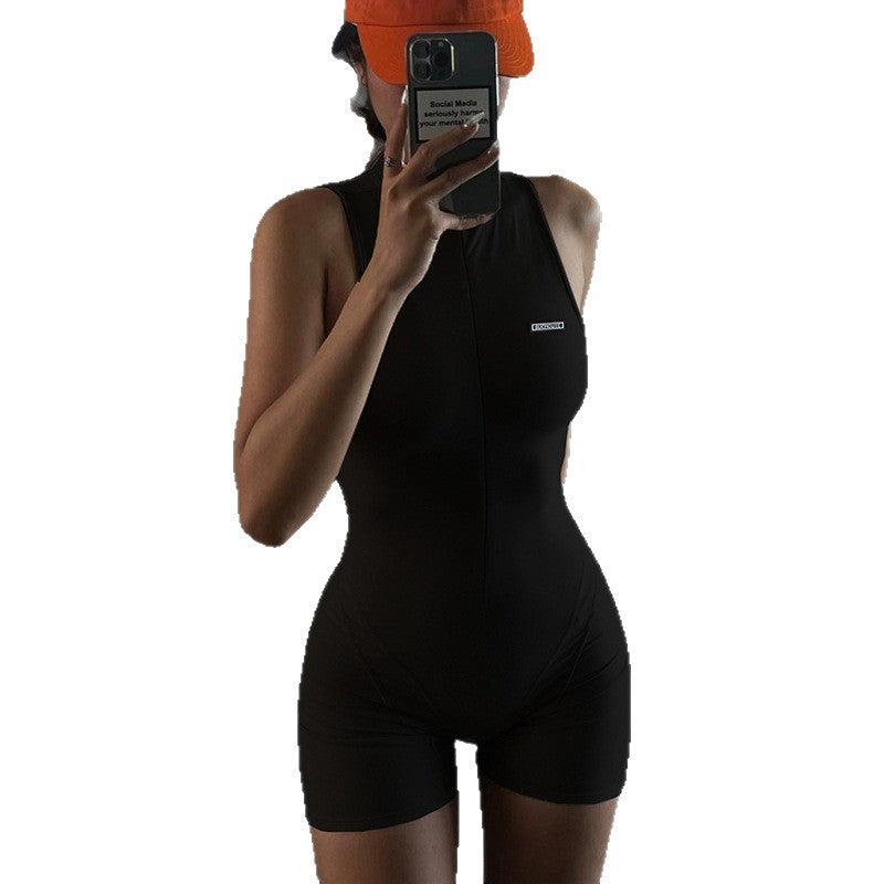 Dame Sporty Entäler med stående krave og figurhuggende design Skovae