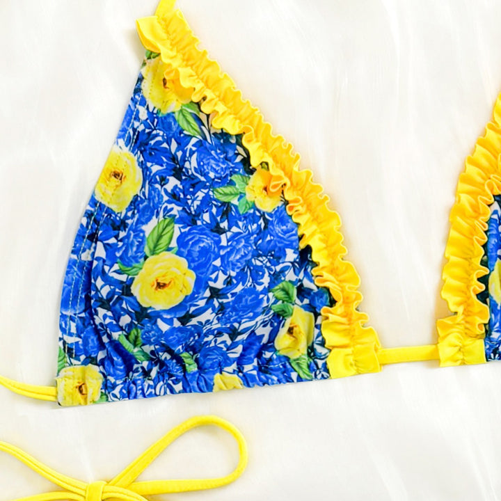 Dame Bikini-sæt med glædeligt flæsedesign og floralt mønster Stilla