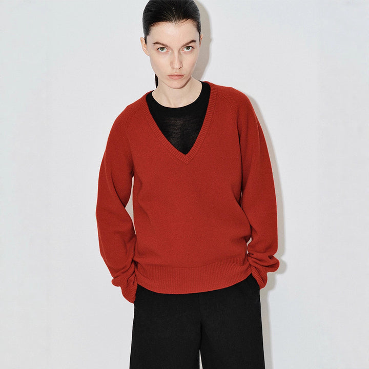 Kvinders hyggelige V-hals sweater Stilla