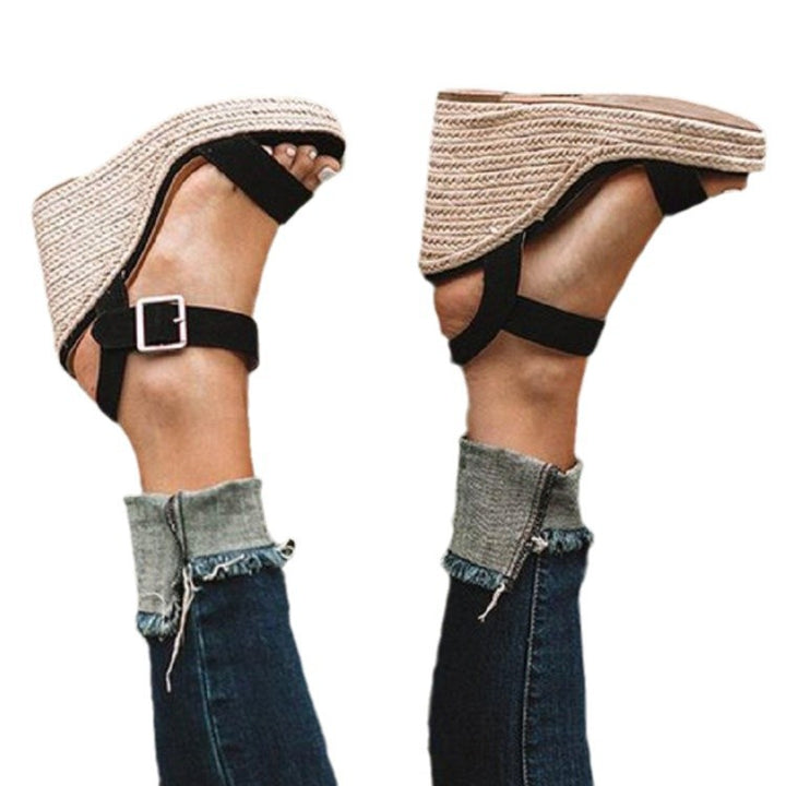 Dame Wedge-sandaler med komfortabelt fodseng og justerbar spænde lukning Stilla