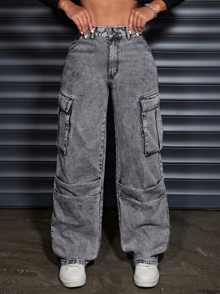 Kvinders cargo jeans med høj talje og praktiske sidelommer Stilla