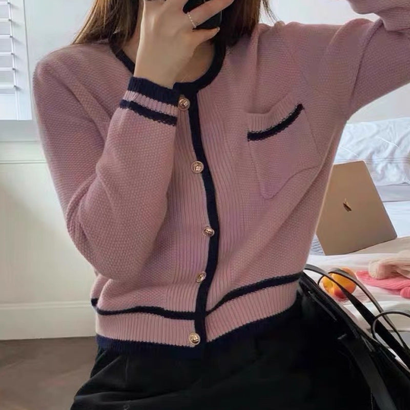 Femme Boutique-inspirerede Knap-Cardigan Stilla
