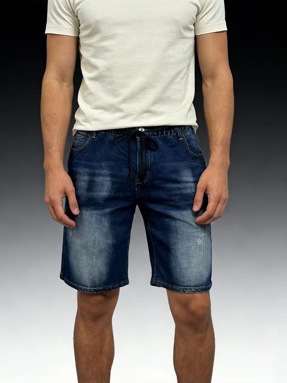 Herrer behagelige denim-shorts med elastisk talje og afslappet design Skovae