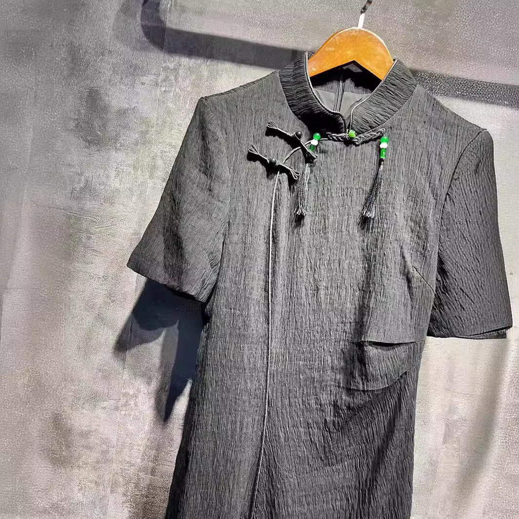 Dame elegant og moderne minikjole med raffinerede detaljer Stilla