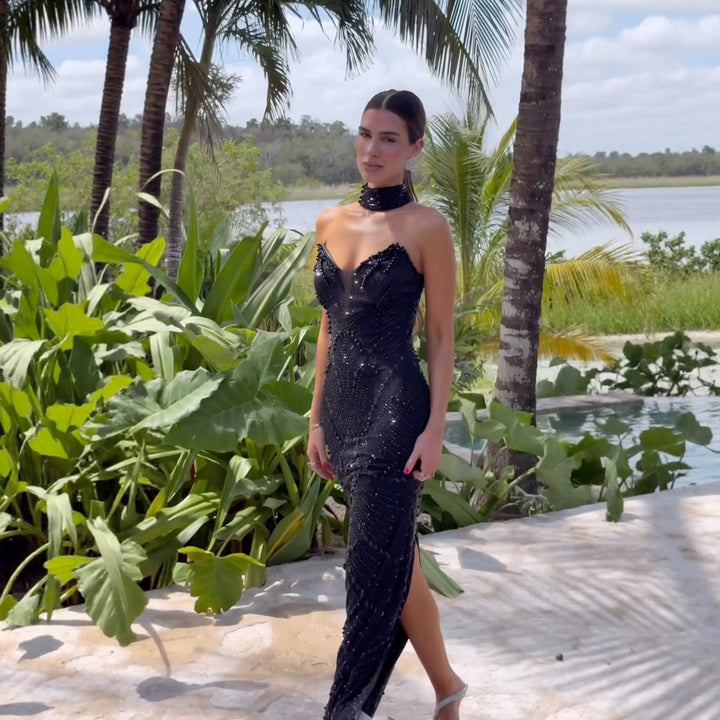 Dame Glamourøs Aftenkjole med Glitrende Detaljer og Slim Fit