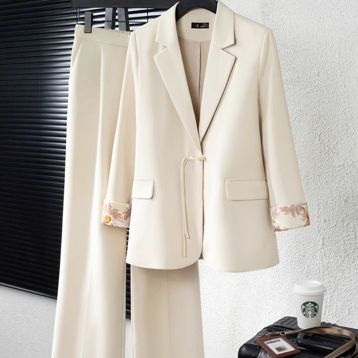 Damer elegant blazer ensemble med blomsterforing Stilla