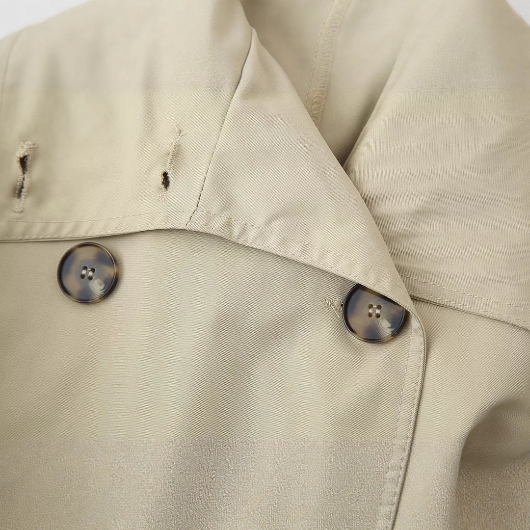 Kvinders fashionable trench coat jakke med bred krave og bælte detalje Stilla