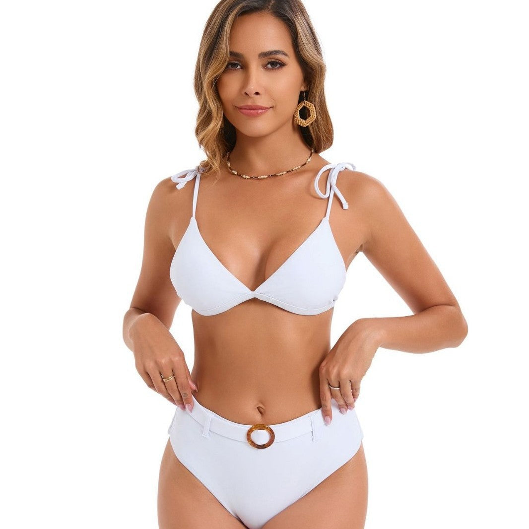 Dame justerbar triangle-bikini-sæt med moderne ringdetalje Stilla