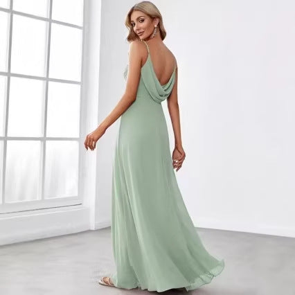 Kvinders chiffon maxikjole med elegant V-hals og rynket top