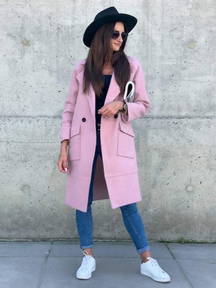 Dame Oversized trenchcoat med dybe lommer og afslappet snit Stilla