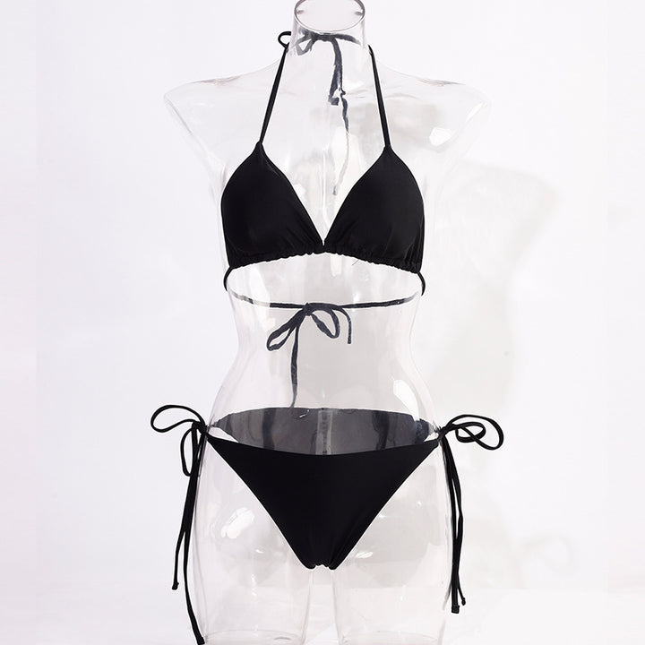 Dame triangel-bikini med justerbare bindebånd og raffinerede detaljer Skovae