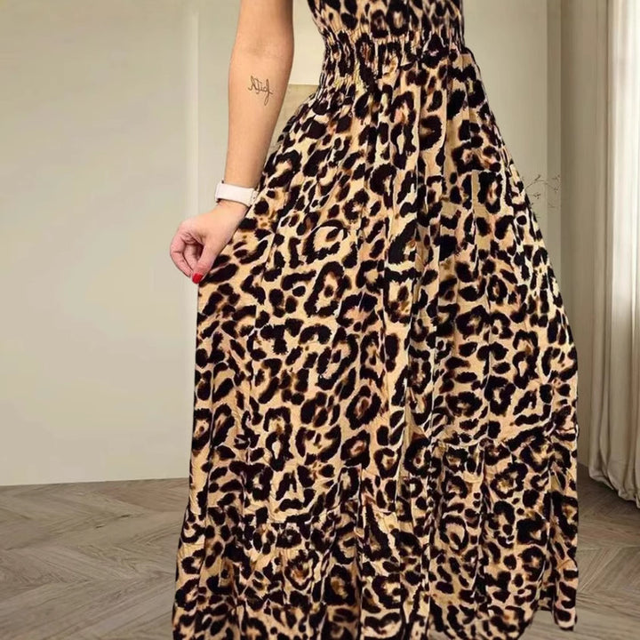 Dame maxikjole i leopardmønster med elastisk overdel og flydende nederdel Stilla