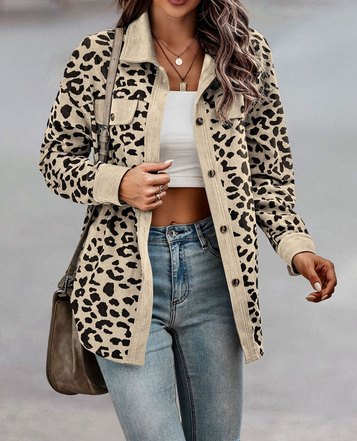 Dame fritidsjakke i trendy leopardmønster med påsyede lommer Stilla