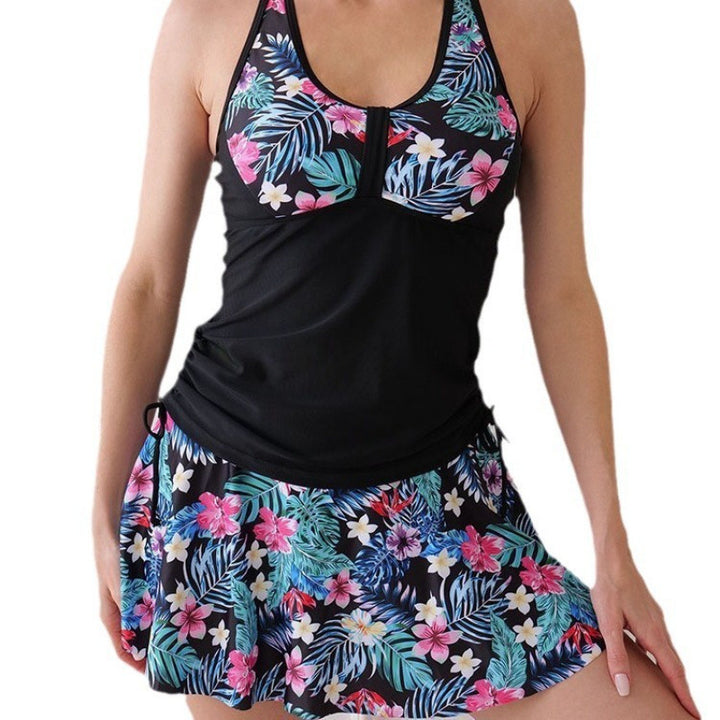 Dame tankini med blomstret top og elegant nederdel Skovae