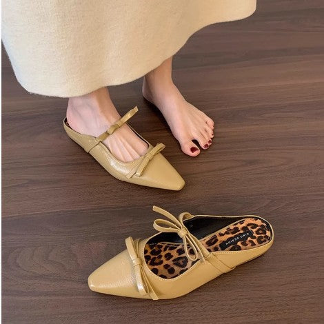 Dame spids-tå slip-on mules med dekorativt sløjfedetalje Stilla