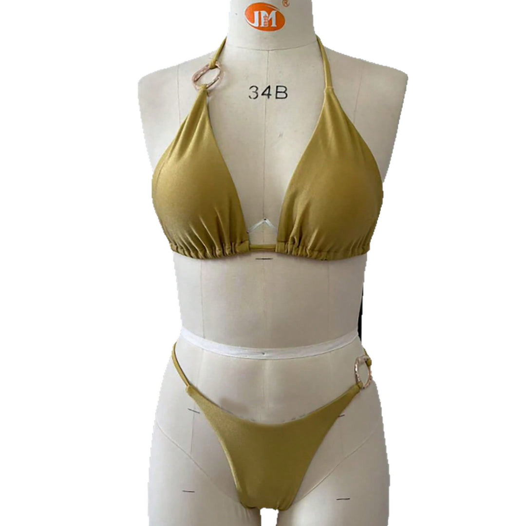 Dame triangel-bikini-sæt med stilfulde metalringe Skovae