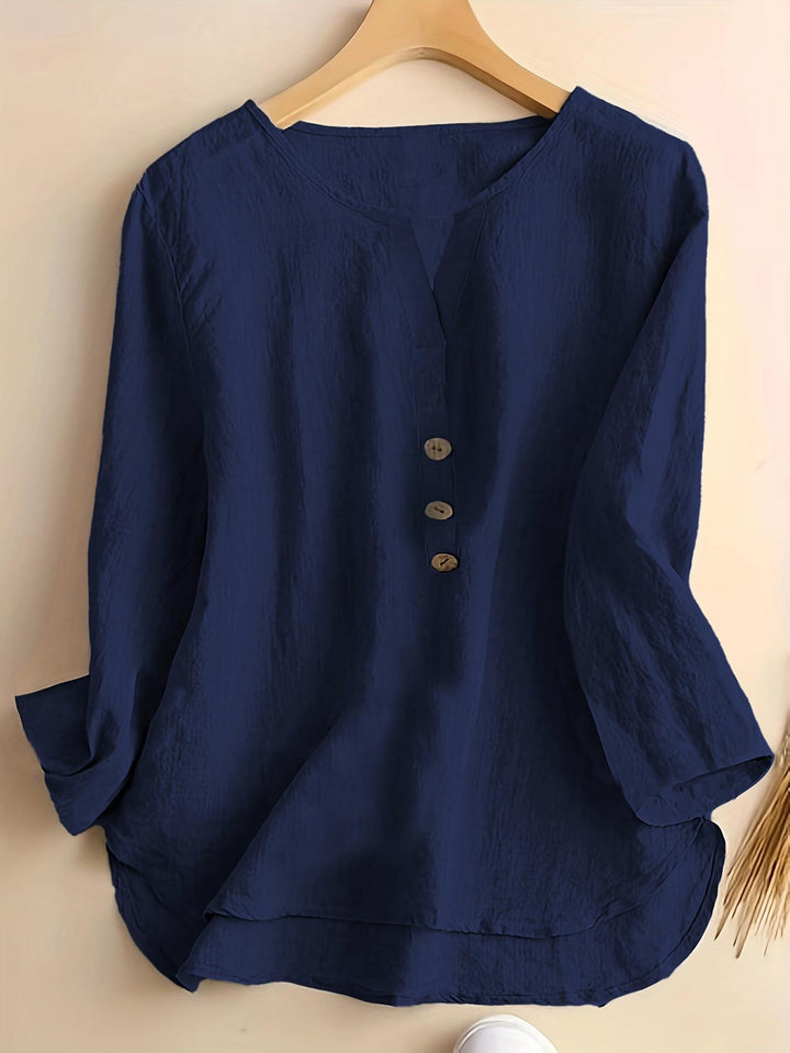 Dame løs linned bluse med blide knapdetaljer Stilla