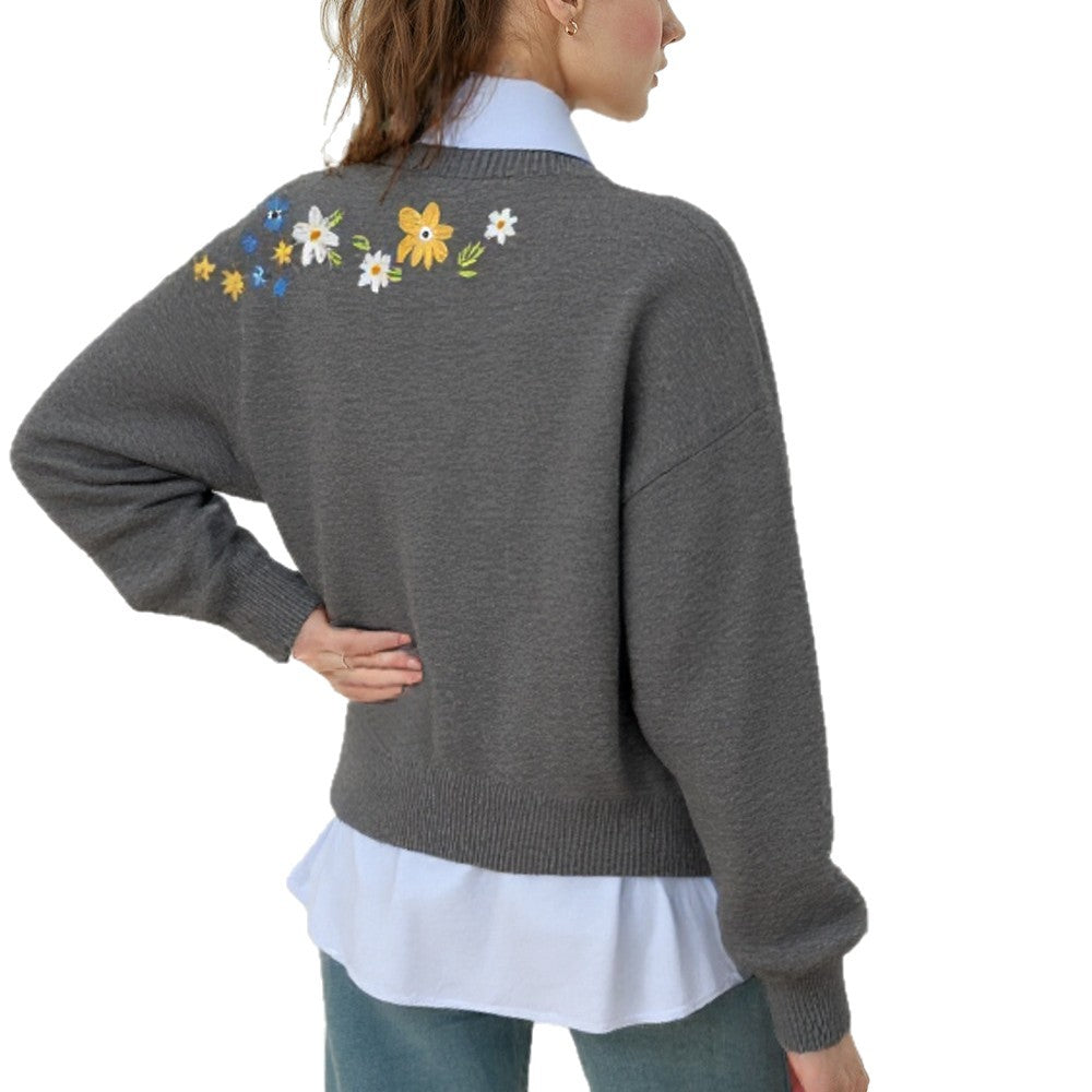 Kvinders chunky strik sweater med blomsterdetalje på ryggen og løs pasform Stilla