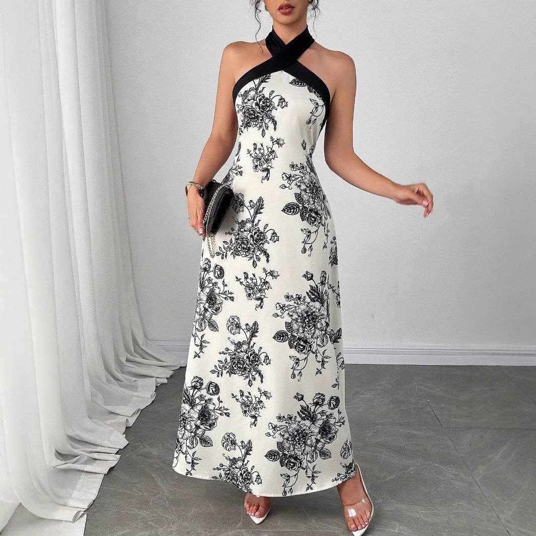 Dame Maxikjole med elegant Cross-Over-udskæring og blomsterdesign Stilla