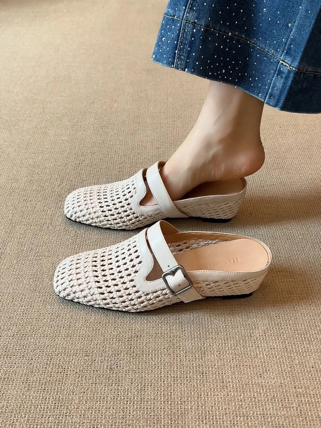 Dame stilfulde vævede slippers med justerbar spænde Stilla