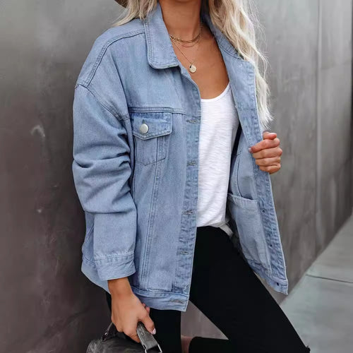 Dame afslappet jeansjakke i vintage-stil med praktiske lommer Stilla