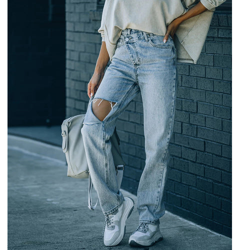 Dame Destroyed Jeans i Vintage Stil Stilla