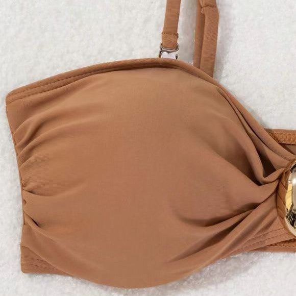 Dame Bandeau-bikini-sæt med moderigtigt gulddetalje og høj talje Stilla