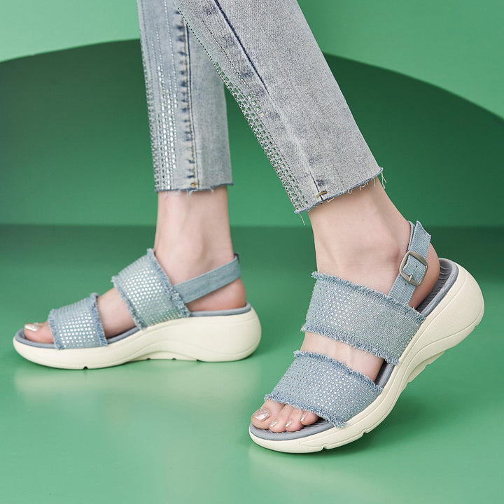 Dame sandaler med glitrende accenter og ergonomisk sål Stilla