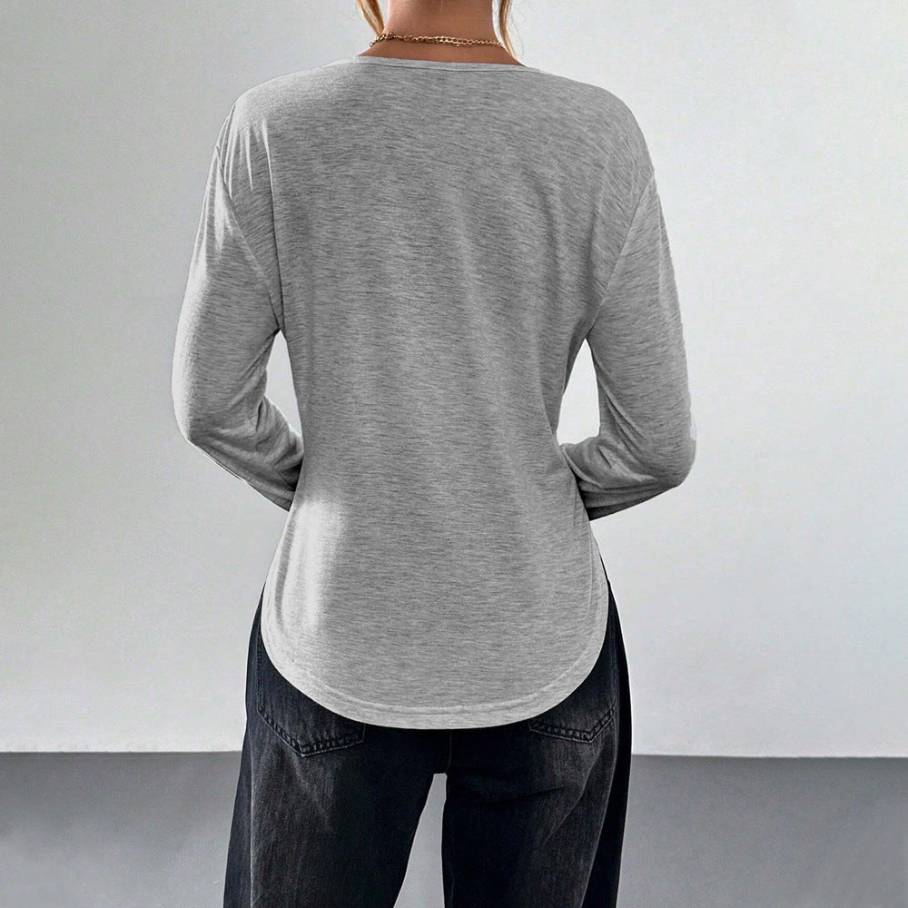 Kvinders langærmet T-shirt med subtil V-hals og afslappet pasform Stilla
