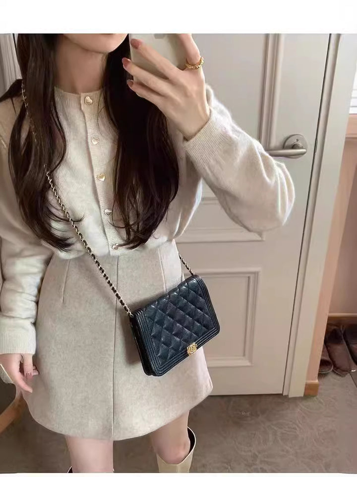 Kvinder Elegant Cardigan med Hjerteknapper og Fin Rib Struktur Stilla