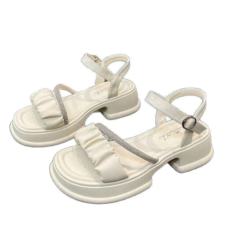 Dame sandaler med raffineret rufflesdesign og modisk blokhæl Stilla