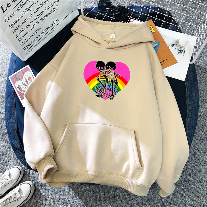 Dame hoodie med farverigt kærligheds motiv Skovae
