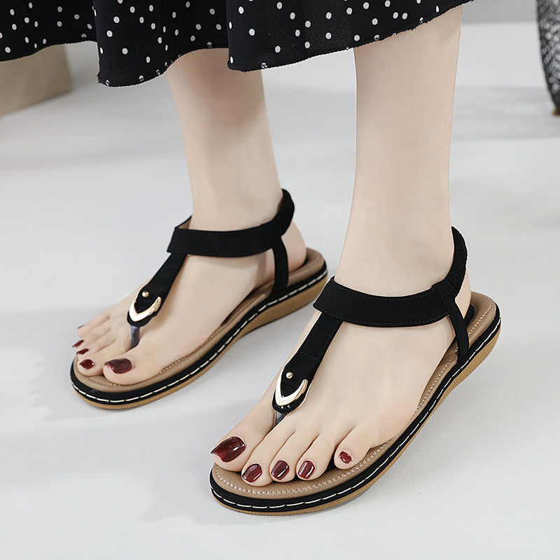 Dame Elegante Tåsplitter-Sandaler med moderigtigt Riemdesignet og ergonomisk Fodbed Stilla