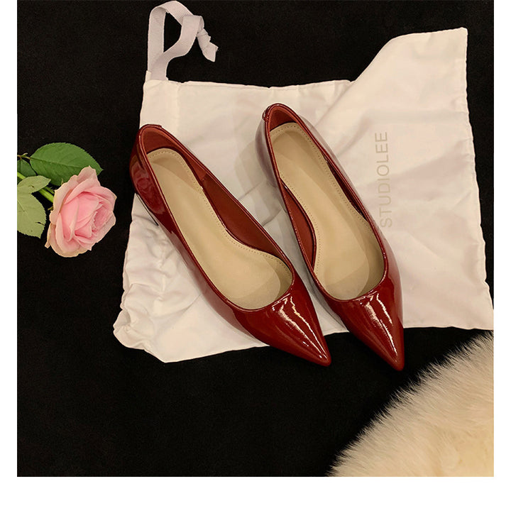 Dame spids Slip-On Ballerinas med elegant udskæringsdesign Stilla