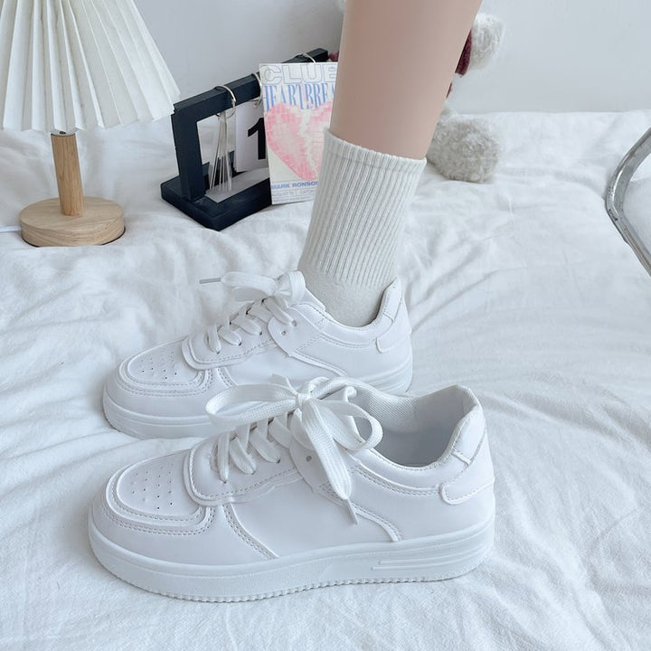 Dame Sneakers med tidløst design og komfortable støddæmpningssystem Stilla