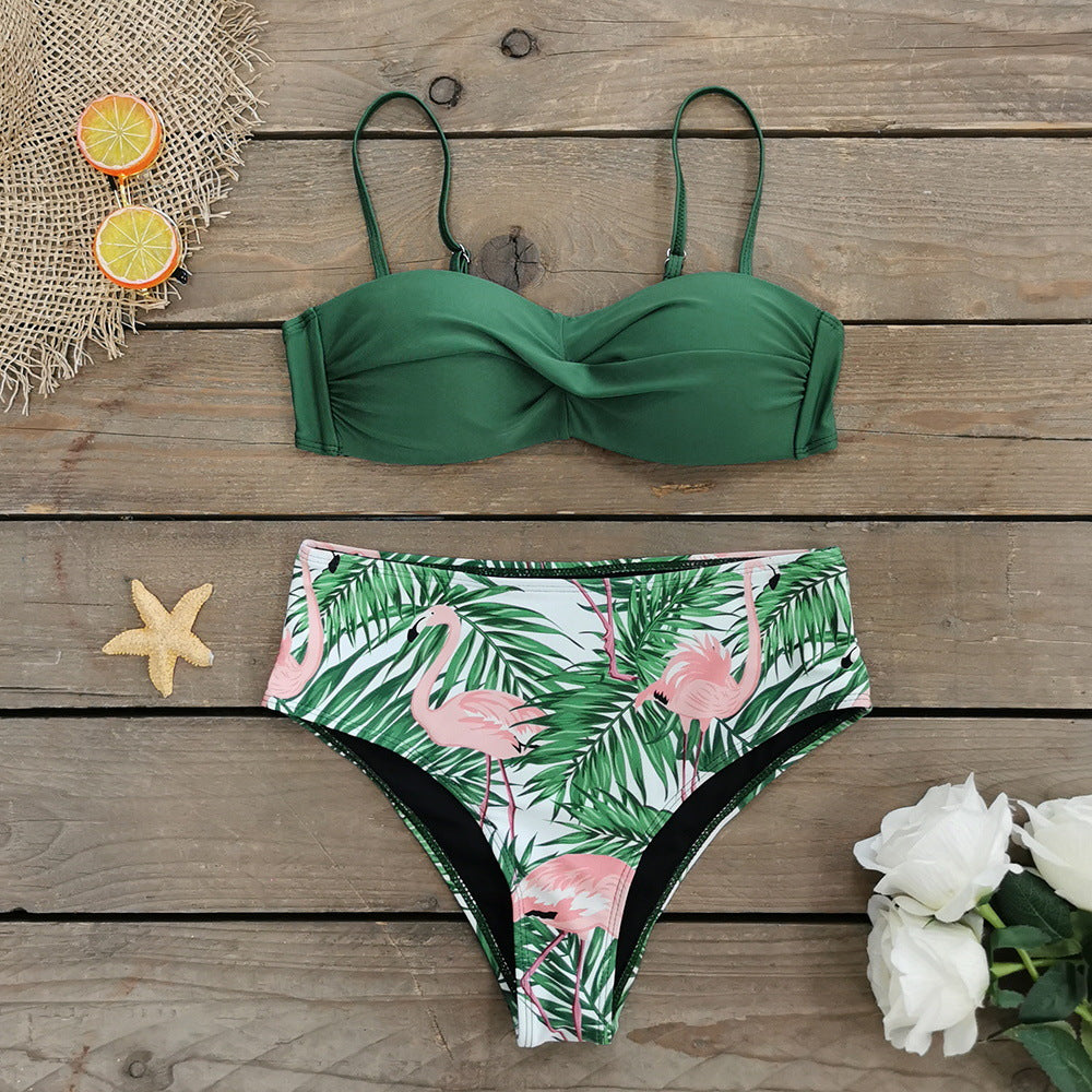 Dame Bikini-sæt med elegant twist-top og høj talje Stilla