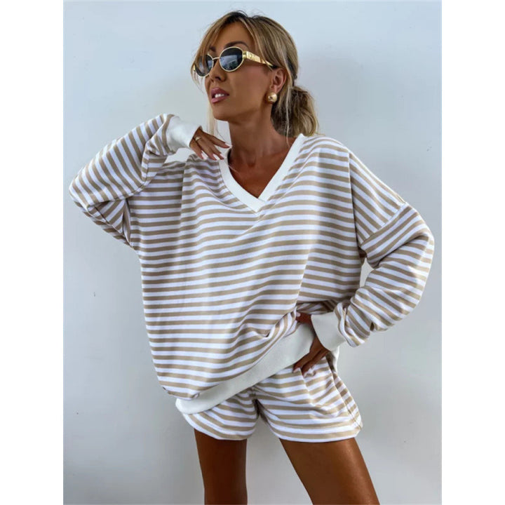 Dame fritids-loungewear-sæt med stribet design og afslappet snit Stilla