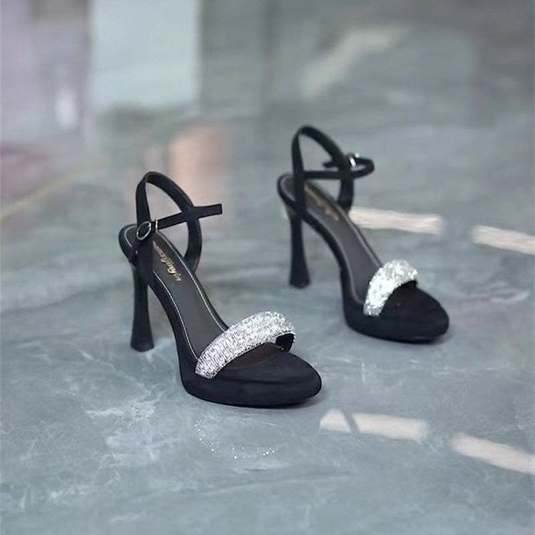 Femme Strappy Hæle med Strass Akcent Stilla